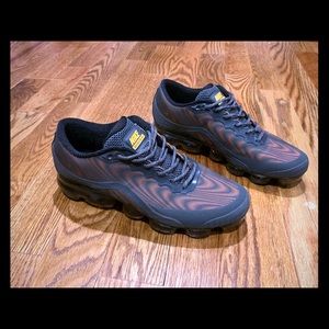 Nike size 12 Air Max 2018.5 sneakers